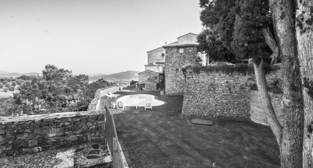 Agriturismo Borgo Spagnoli Magione Exterior foto