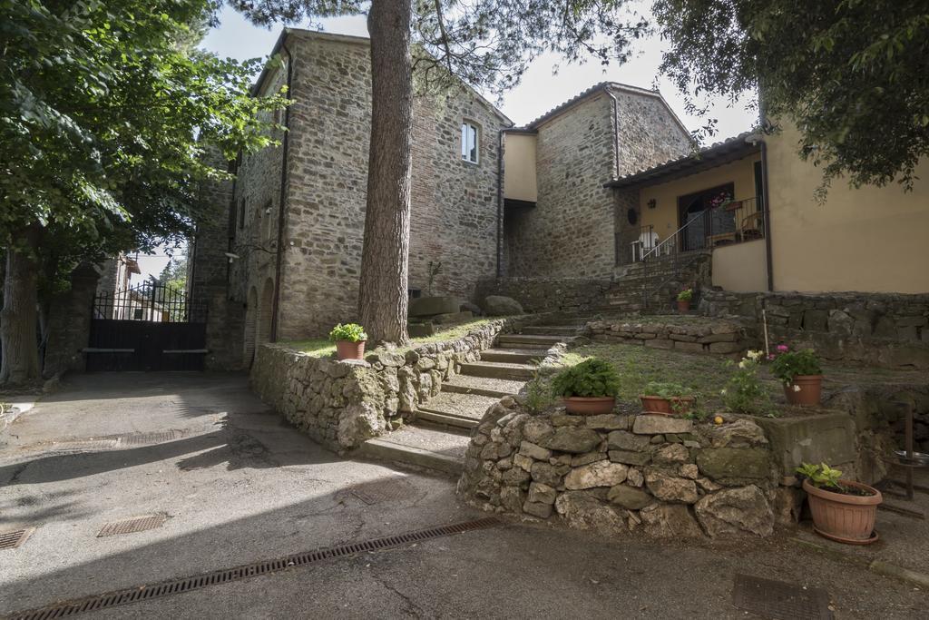 Agriturismo Borgo Spagnoli Magione Exterior foto
